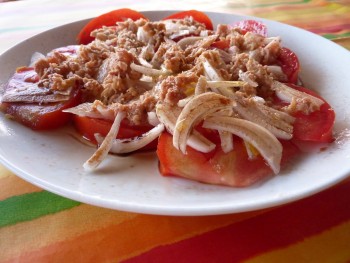 SEASONAL TOMATO, SWEET ONION SOURCES AND DART TUNA